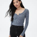 Receive up to 70% off at AEROPOSTALE